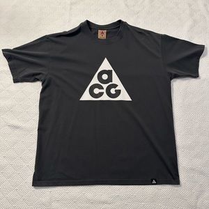 Grey Nike ACG Shirt *Loose Fit*
